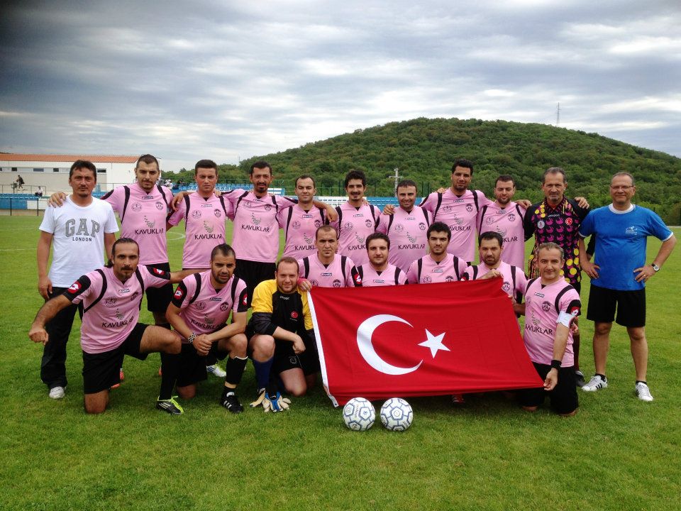 İzmir Barosu Körfez Futbol Takımı Dünya 3.sü Oldu